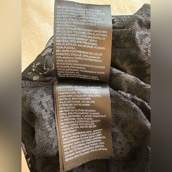 HM Black Lace Long Sleeve Body Suit Size S perfect whimsiegoth, romantic, femini - Picture 4 of 5